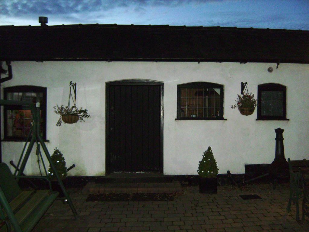 Brook Barn B&B Hale  Exteriör bild
