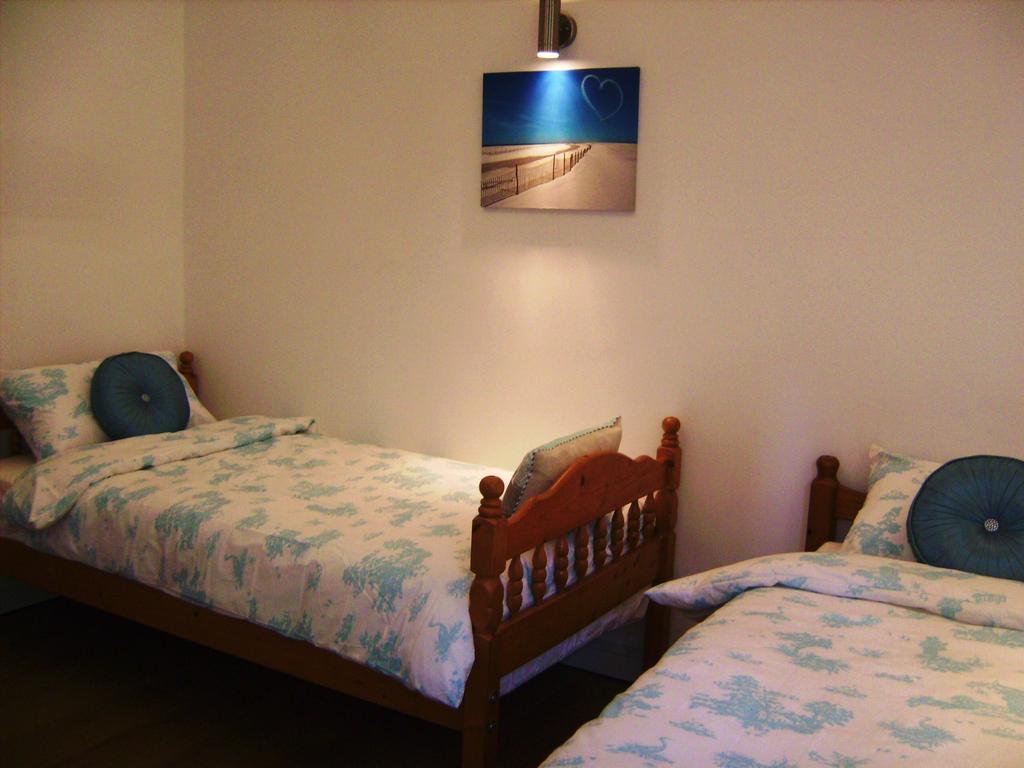 Brook Barn B&B Hale  Rum bild
